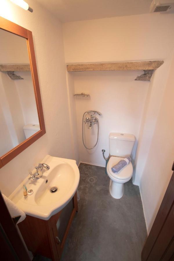 Platsa'S House Apartment Aperathos Ngoại thất bức ảnh