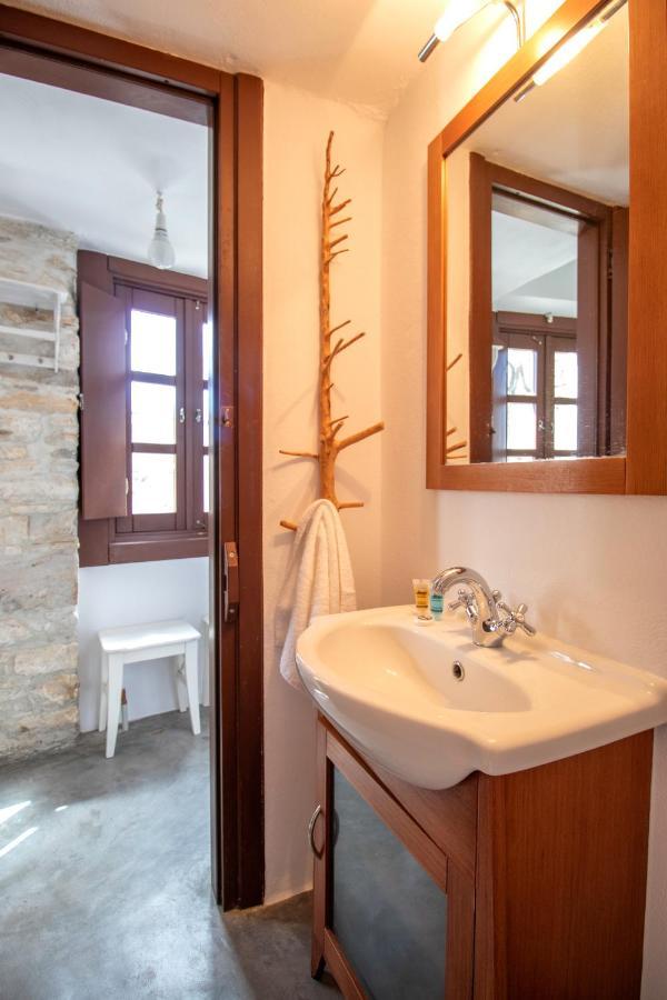 Platsa'S House Apartment Aperathos Ngoại thất bức ảnh
